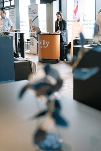 Messestand von skilly